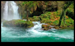 Καταρράκτες Wonders: Cascading Beauty σε φυσικά τοπία