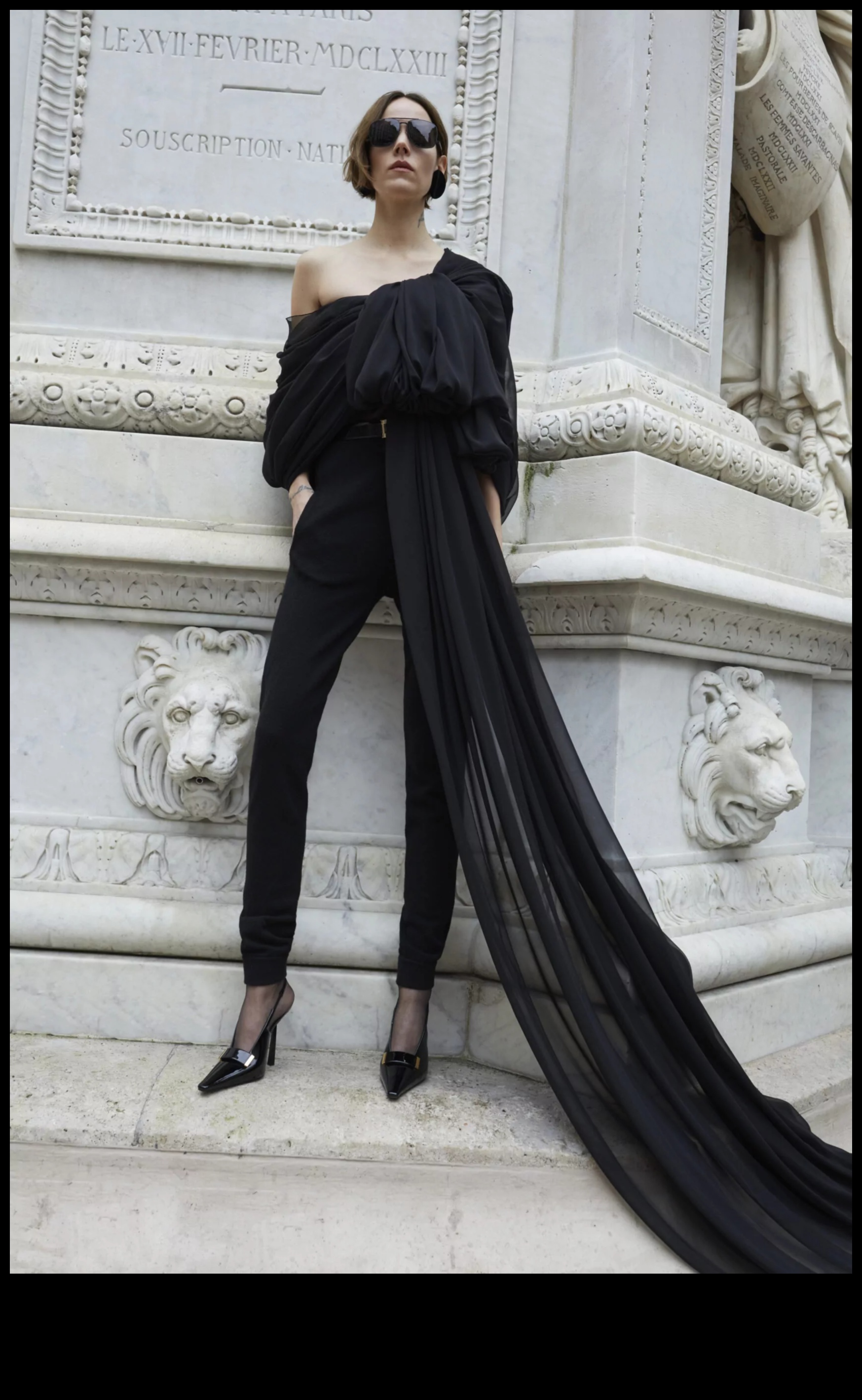 Αβίαστη γοητεία Μια σύγχρονη αντίληψη της διαχρονικής κομψότητας 1 Efortless Glamour: Επαναπροσδιορίζοντας την κομψότητα στην καθημερινή μόδα