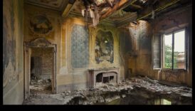 Ερείπια Ανανεωμένα: Ιστορικές Δομές σε Αποκατεστημένα Τοπία